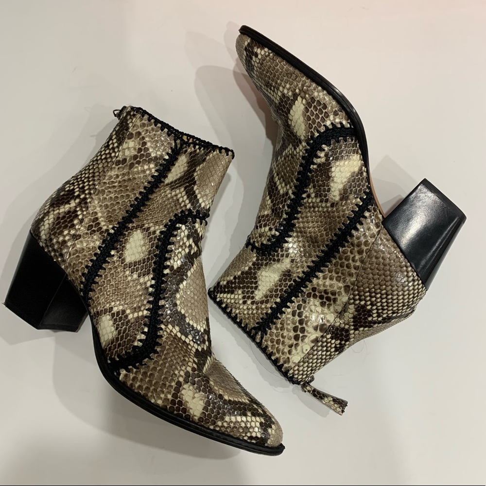 Alexandre Birman Benta Exotic Bootie